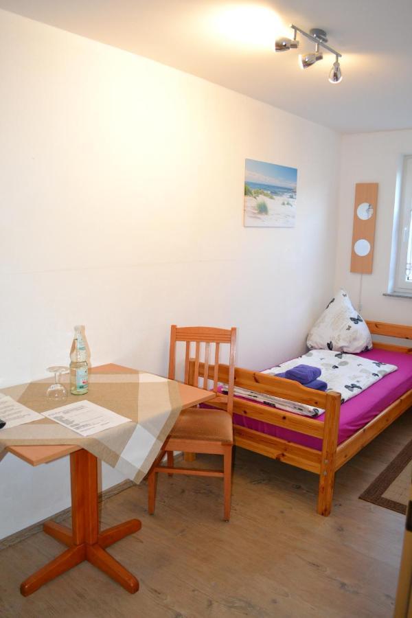 Pension-Gaestehaus Oberscheven Leipziger Neuseenland Kitzscher Buitenkant foto